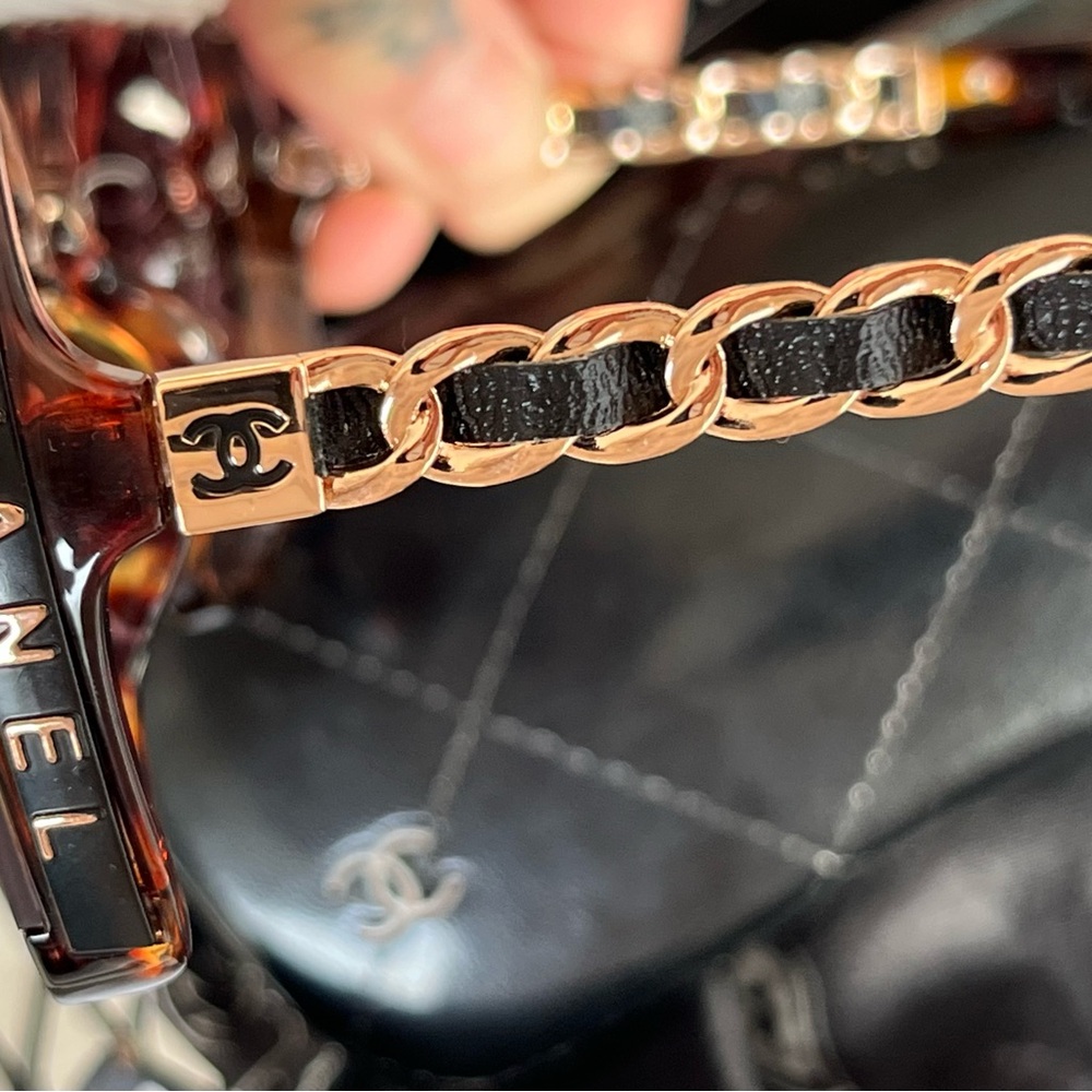 CHANEL Women's Sunglasses with Black and Pink Hues - Picture 6 of 16